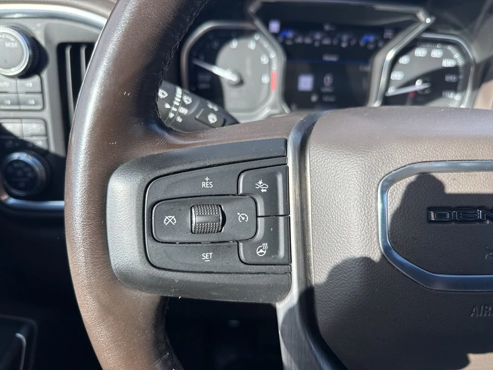 2021 GMC Sierra 5th Gen - Image 17 of 21