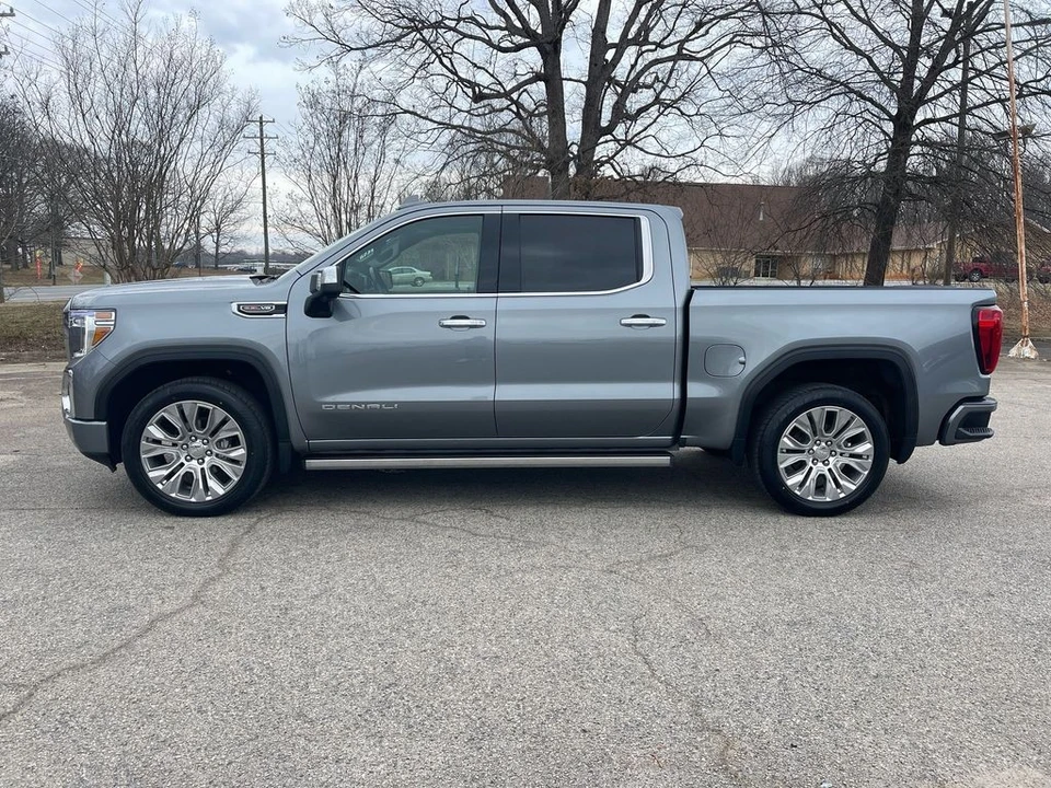 2021 GMC Sierra 5th Gen - Image 2 of 21