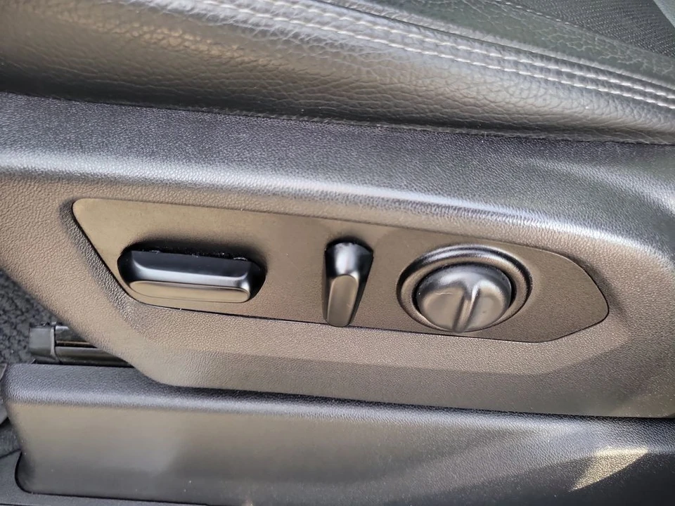 2021 GMC Sierra 5th Gen - Image 18 of 21