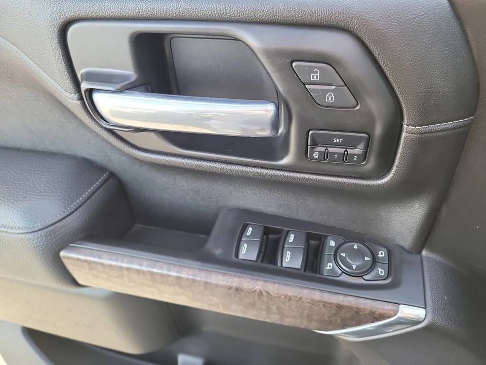 2021 GMC Sierra 5th Gen - Image 15 of 21