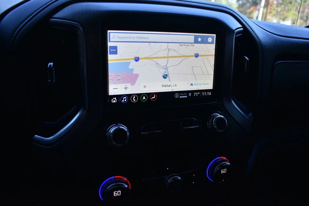 2021 GMC Sierra 5th Gen - Image 16 of 21