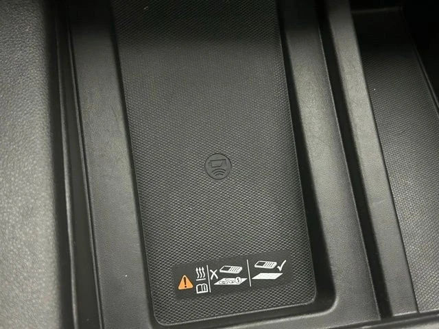 2021 GMC Sierra 5th Gen - Image 11 of 12