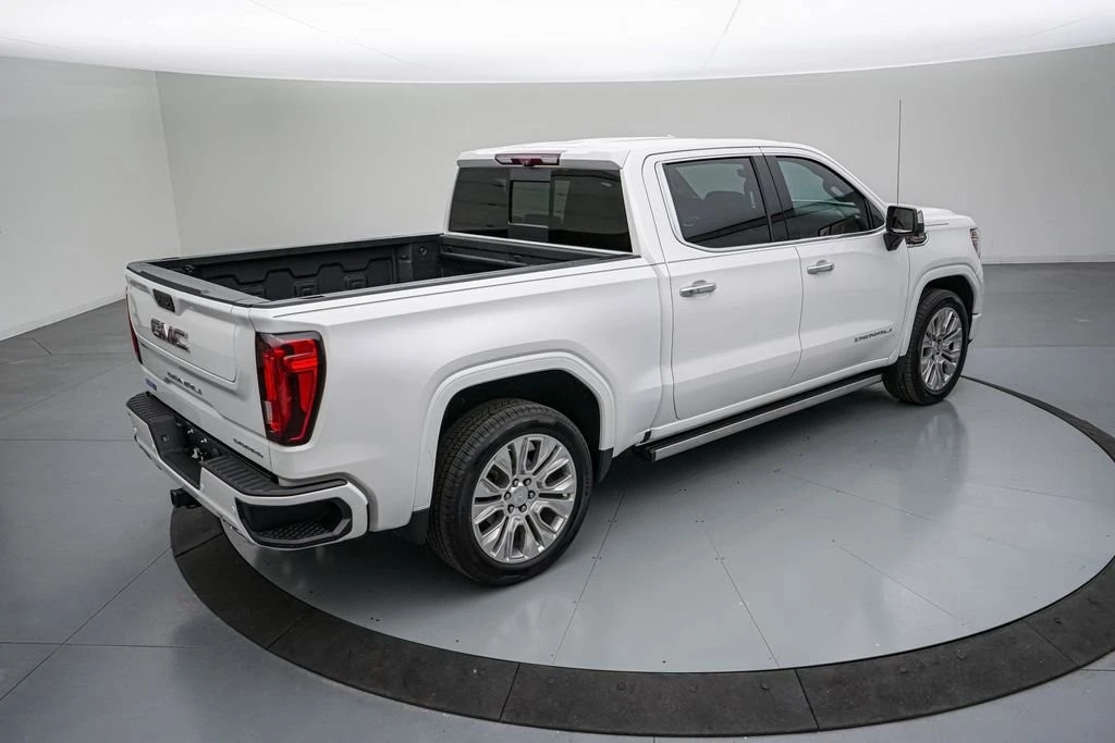 2021 GMC Sierra 5th Gen - Image 5 of 21