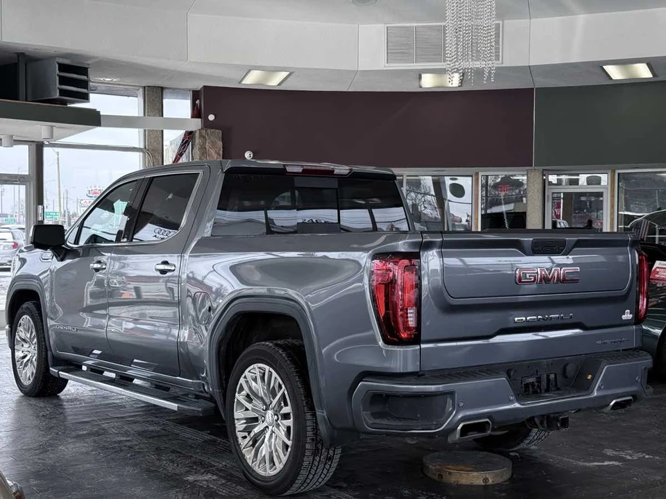 2021 GMC Sierra 5th Gen - Image 11 of 12