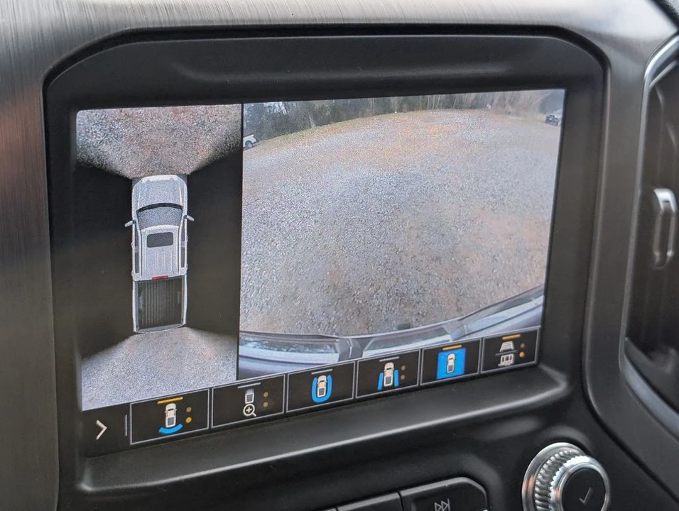 2021 GMC Sierra 5th Gen - Image 22 of 25
