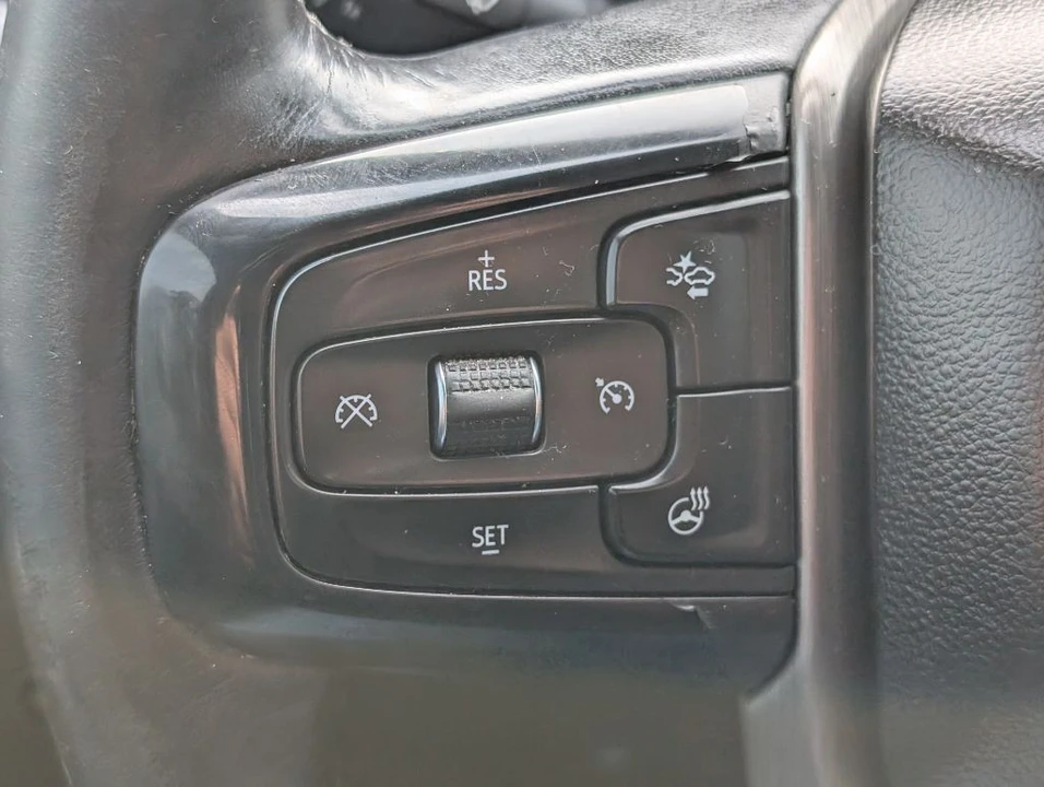 2021 GMC Sierra 5th Gen - Image 14 of 25