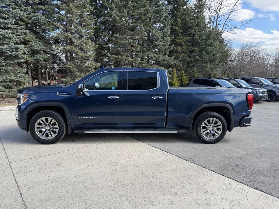 2021 GMC Sierra 5th Gen - Image 10 of 21