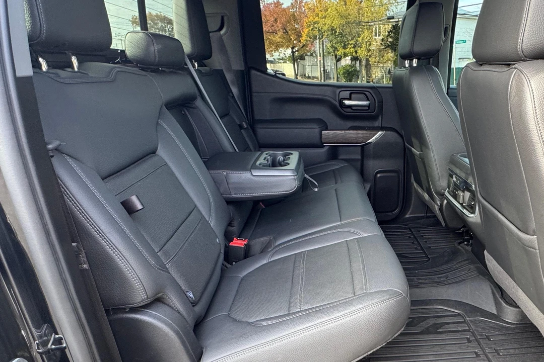 2021 GMC Sierra 5th Gen - Image 24 of 31