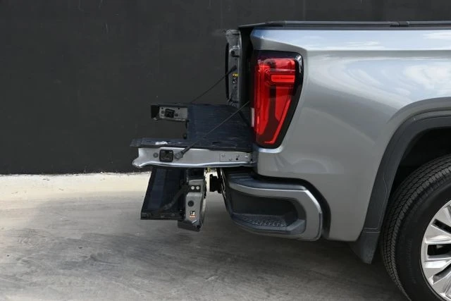 2021 GMC Sierra 4th Gen - Image 11 of 21
