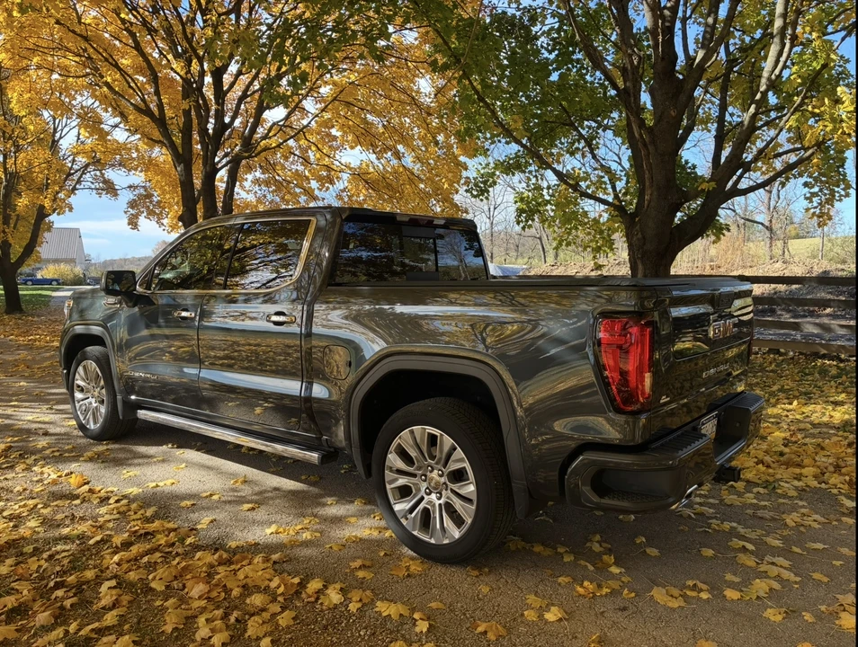 2021 GMC Sierra 5th Gen - Image 13 of 31