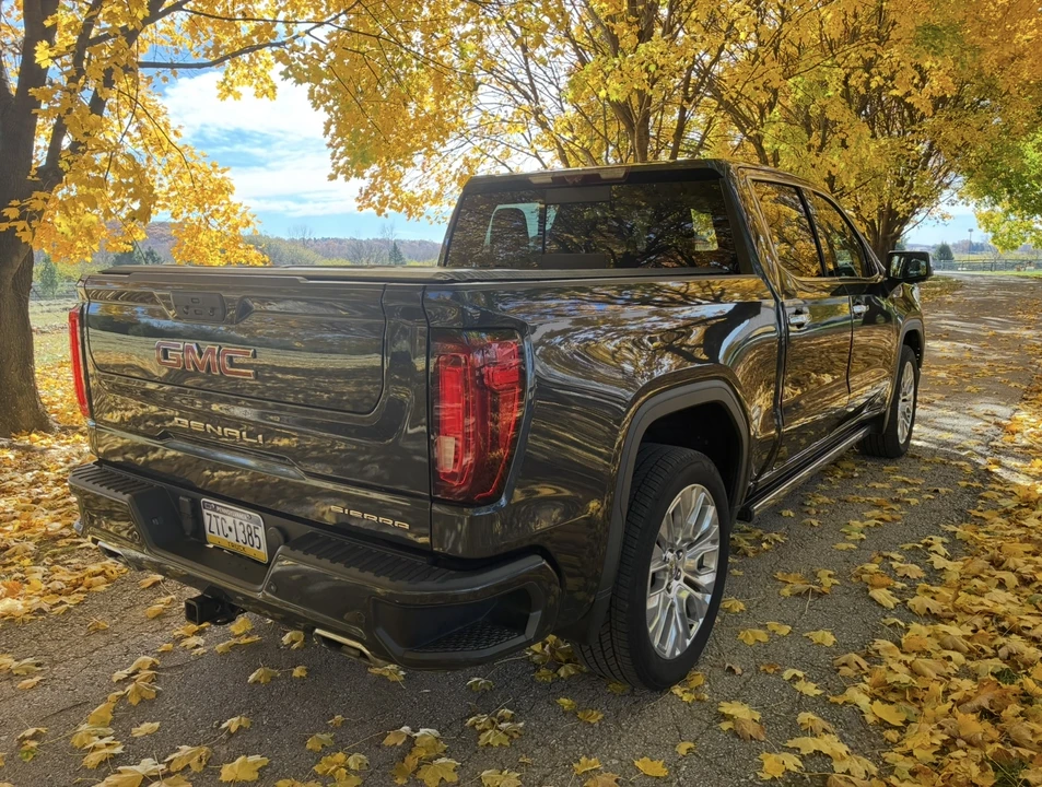 2021 GMC Sierra 5th Gen - Image 9 of 31