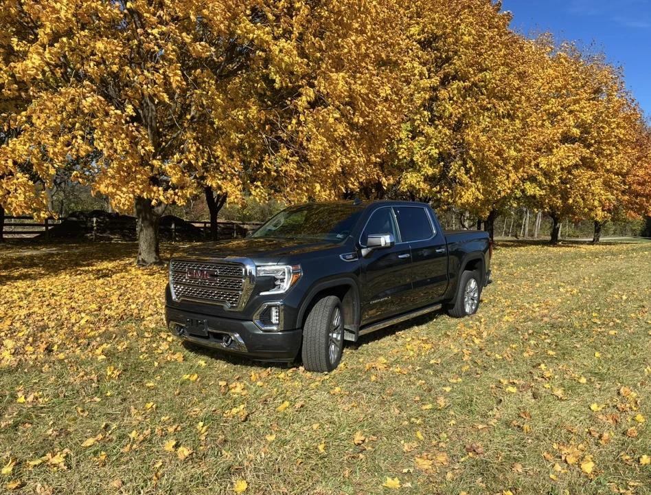 2021 GMC Sierra 5th Gen - Image 2 of 31