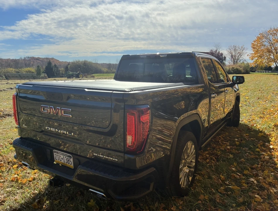 2021 GMC Sierra 5th Gen - Image 10 of 31