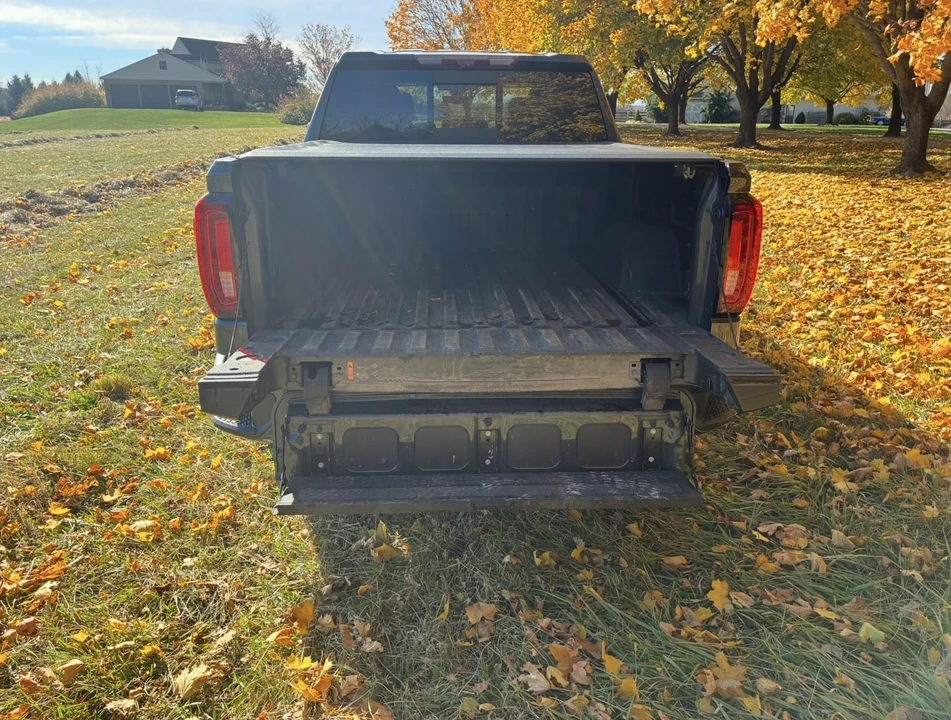 2021 GMC Sierra 5th Gen - Image 21 of 31