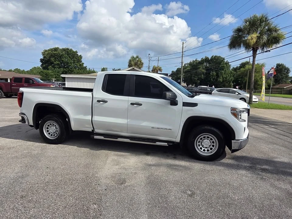 2021 GMC Sierra 5th Gen - Image 5 of 17