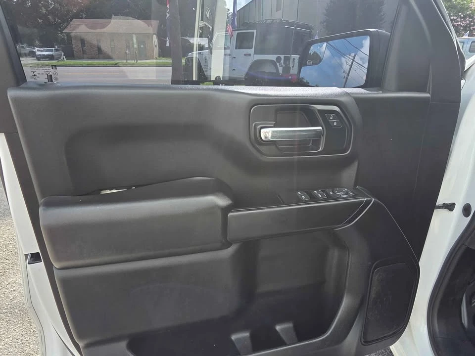 2021 GMC Sierra 5th Gen - Image 8 of 17