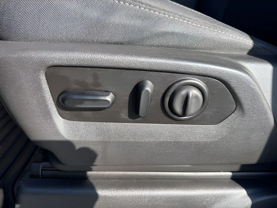 2021 GMC Sierra 5th Gen - Image 10 of 21
