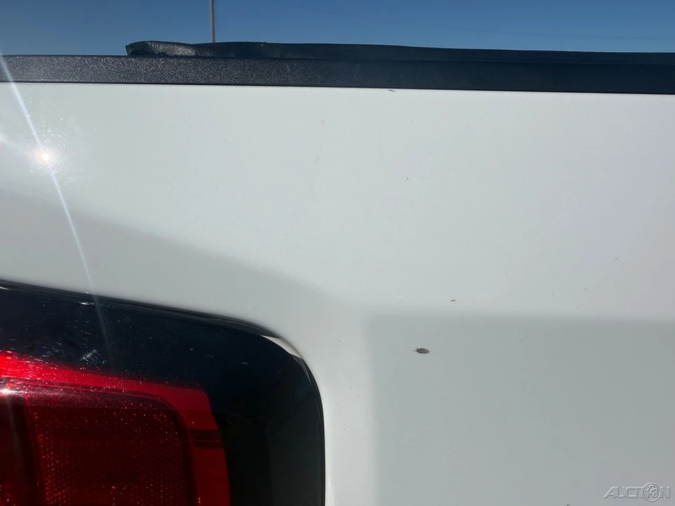 2021 GMC Sierra 5th Gen - Image 17 of 21