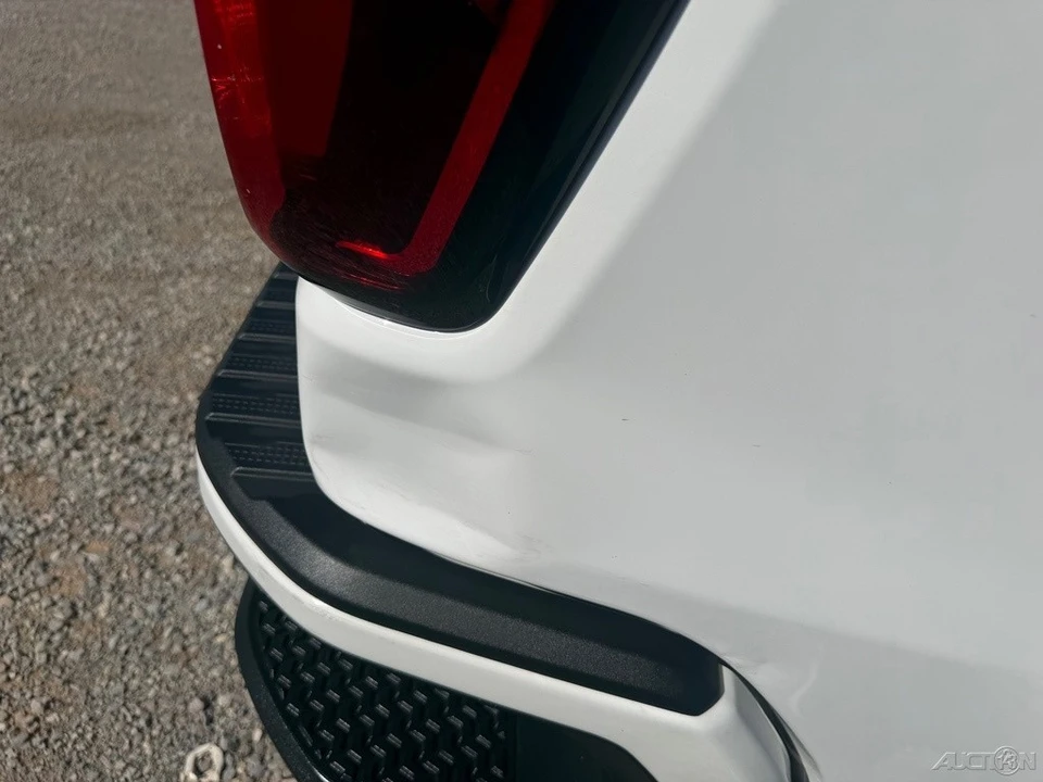2021 GMC Sierra 5th Gen - Image 16 of 21