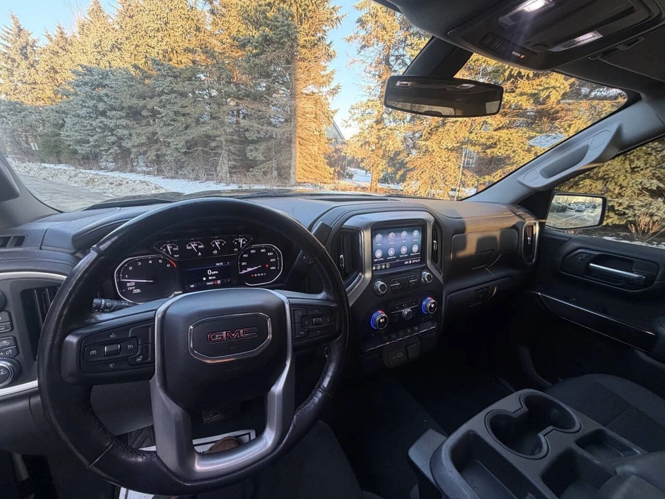 2021 GMC Sierra 5th Gen - Image 19 of 21