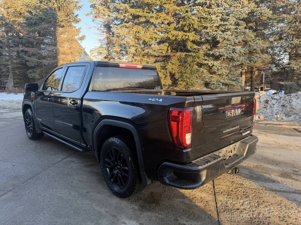 2021 GMC Sierra 5th Gen - Image 10 of 21