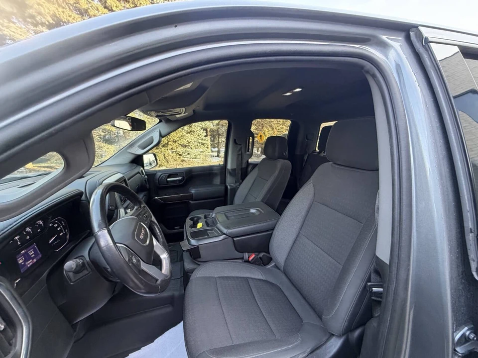 2021 GMC Sierra 5th Gen - Image 15 of 21