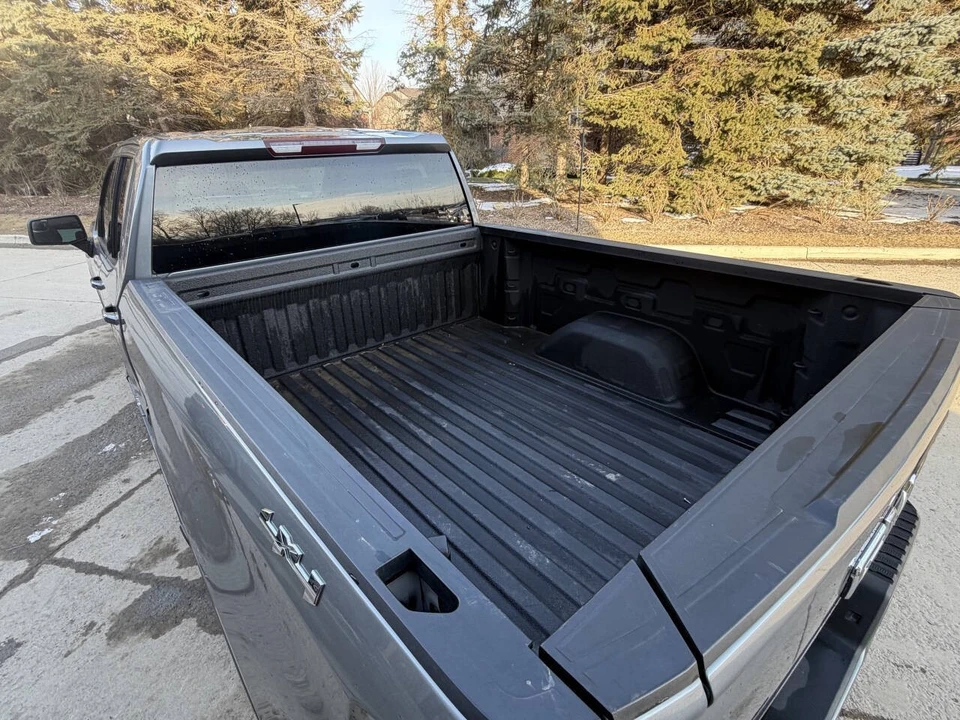 2021 GMC Sierra 5th Gen - Image 11 of 21