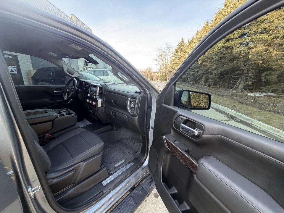 2021 GMC Sierra 5th Gen - Image 18 of 21