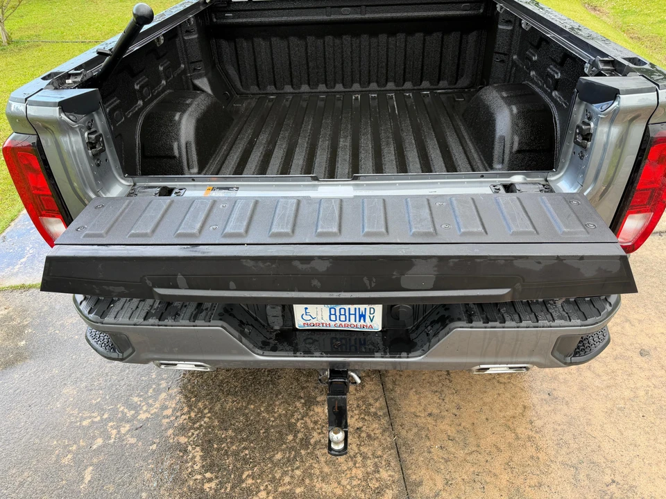 2021 GMC Sierra 5th Gen - Image 11 of 31