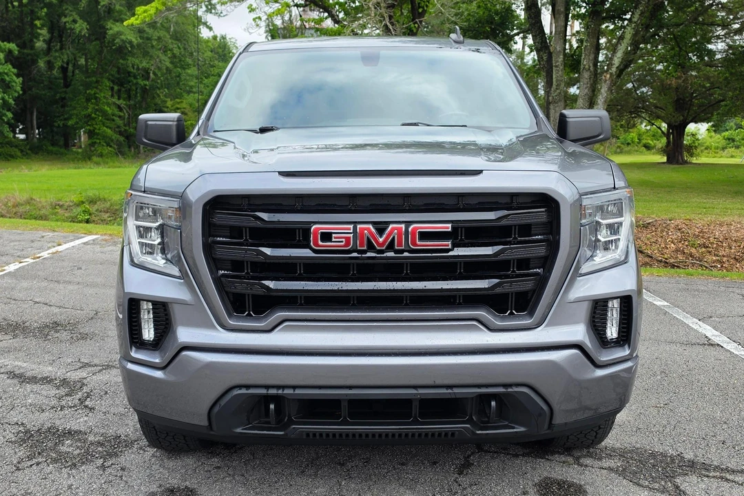 2021 GMC Sierra 5th Gen - Image 2 of 31