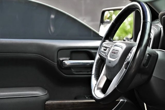 2021 GMC Sierra 5th Gen - Image 15 of 21