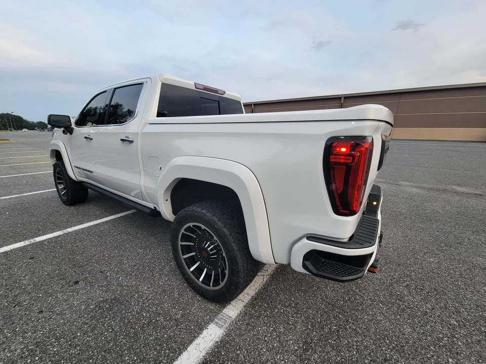 2021 GMC Sierra 4th Gen - Image 17 of 31