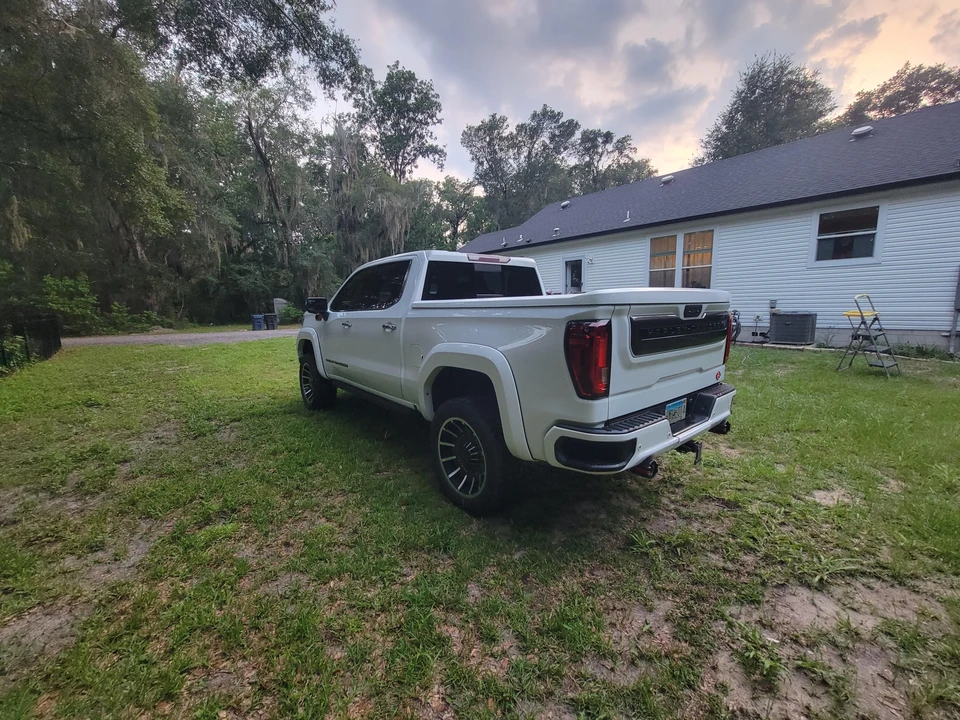 2021 GMC Sierra 4th Gen - Image 18 of 31