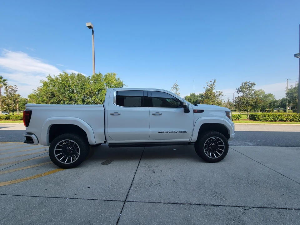 2021 GMC Sierra 4th Gen - Image 28 of 31
