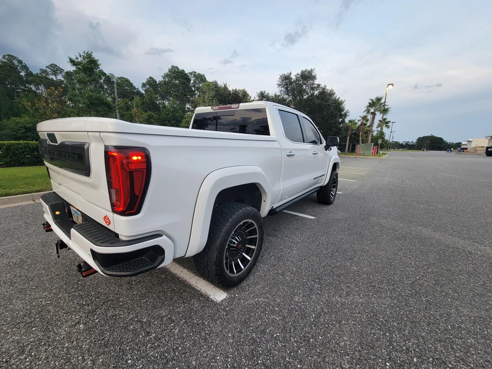 2021 GMC Sierra 4th Gen - Image 24 of 31