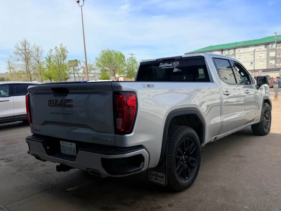 2021 GMC Sierra 5th Gen - Image 9 of 19