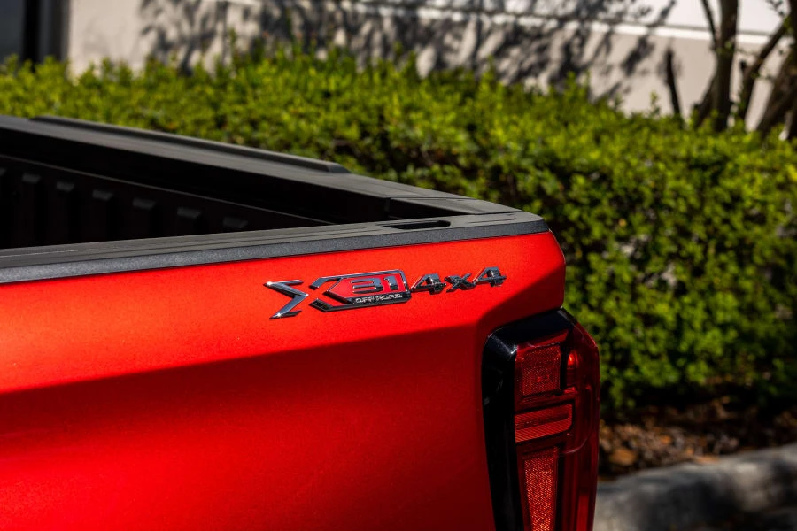 2021 GMC Sierra 5th Gen - Image 5 of 31