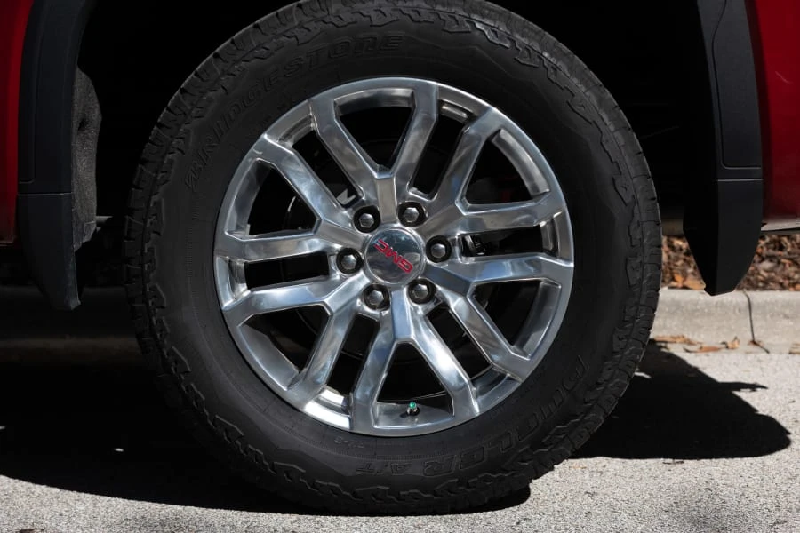 2021 GMC Sierra 5th Gen - Image 7 of 31