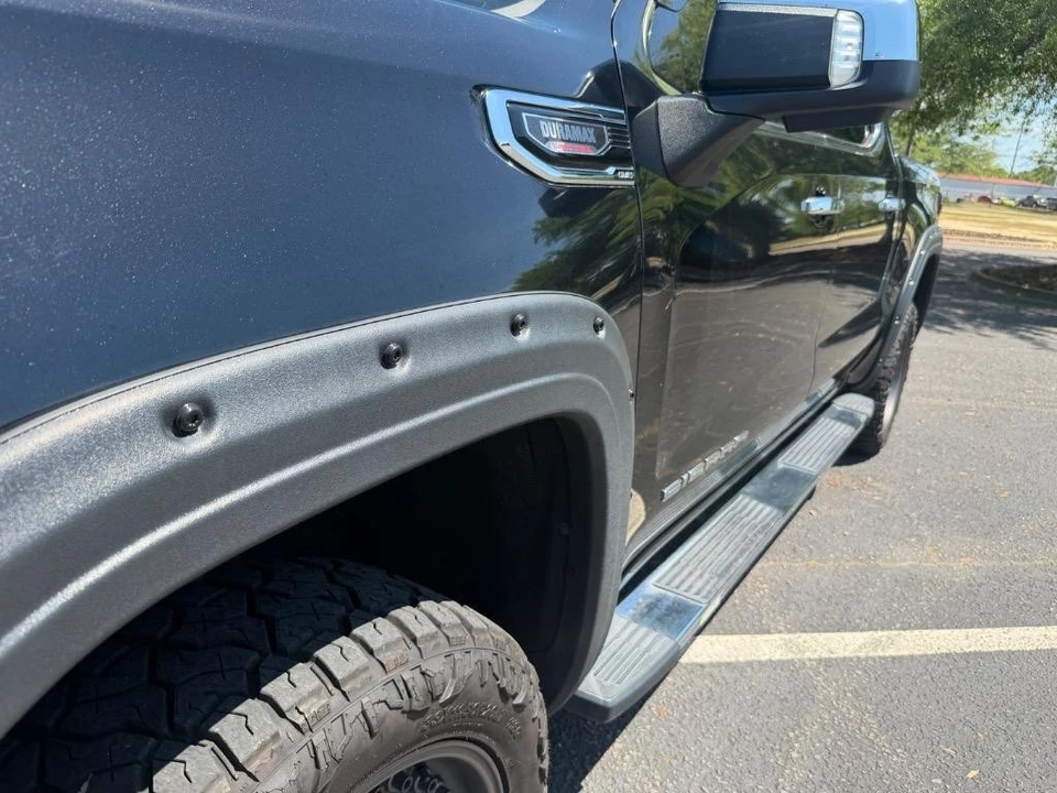 2021 GMC Sierra 5th Gen - Image 2 of 21