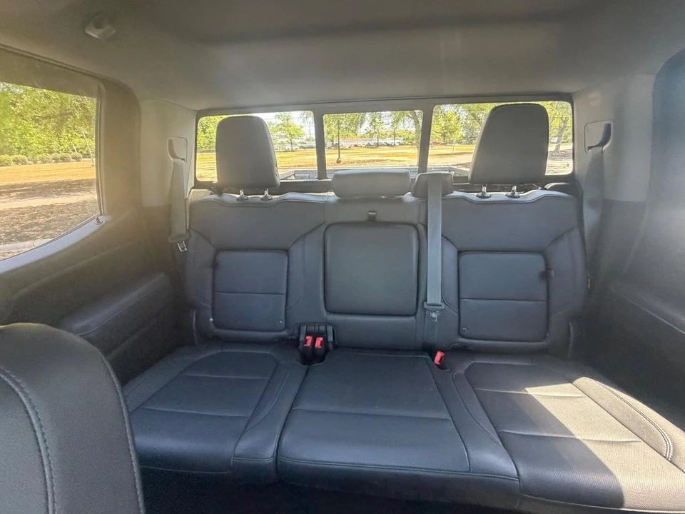 2021 GMC Sierra 5th Gen - Image 19 of 21