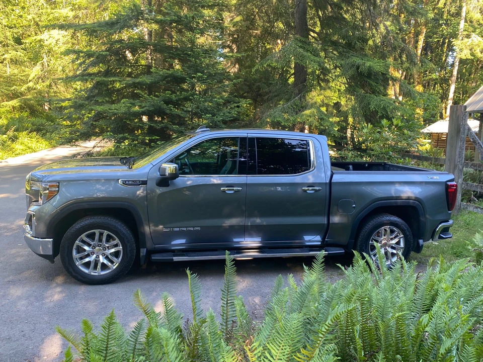 2021 GMC Sierra 5th Gen - Image 14 of 31
