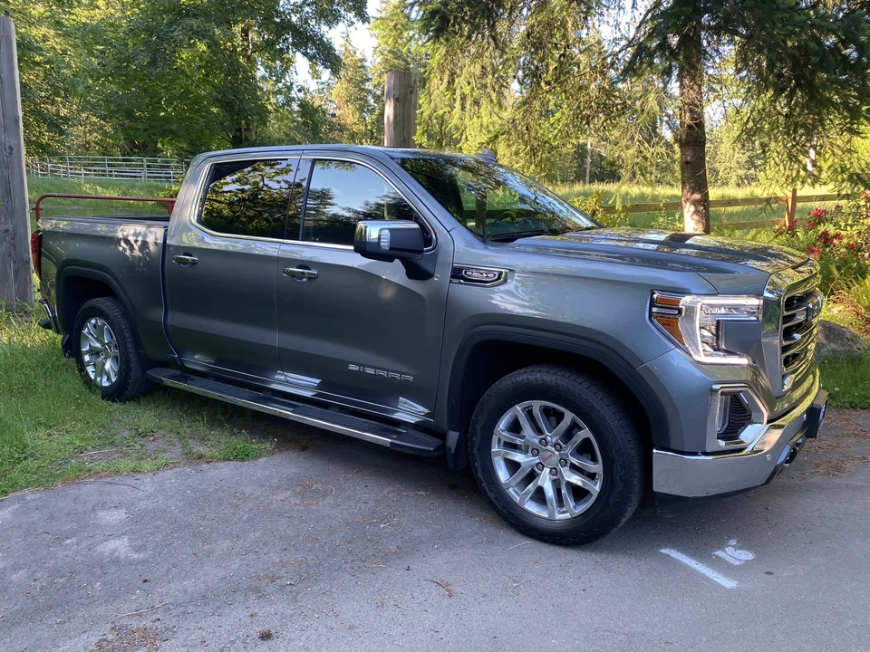 2021 GMC Sierra 5th Gen - Image 2 of 31
