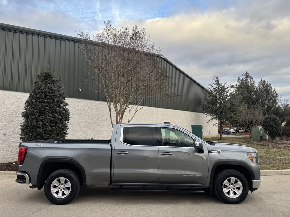 2021 GMC Sierra 5th Gen - Image 2 of 21