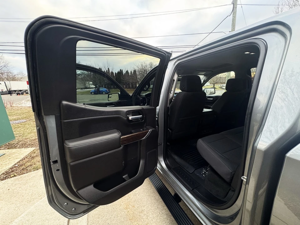 2021 GMC Sierra 5th Gen - Image 12 of 21