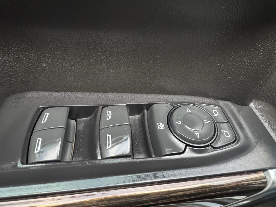2021 GMC Sierra 5th Gen - Image 20 of 21