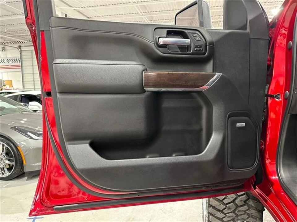 2021 GMC Sierra 5th Gen - Image 12 of 30