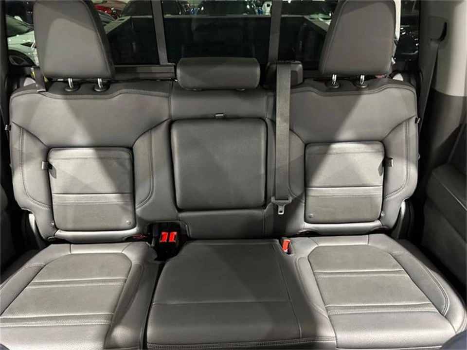 2021 GMC Sierra 5th Gen - Image 25 of 30