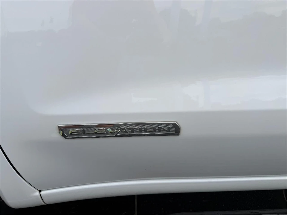 2021 GMC Sierra 5th Gen - Image 11 of 31