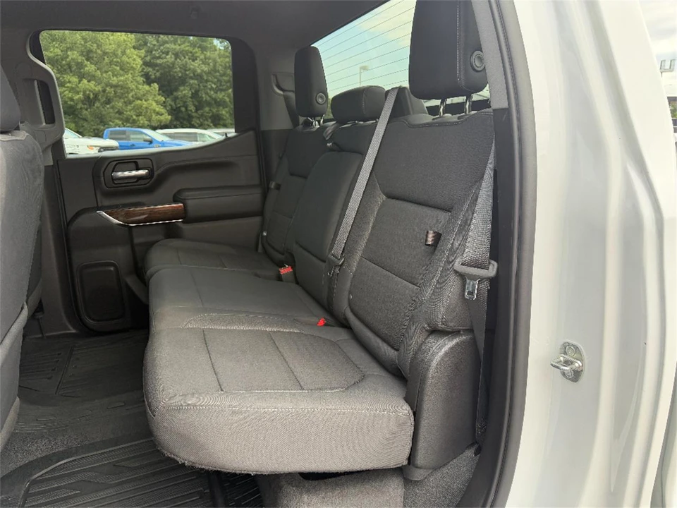 2021 GMC Sierra 5th Gen - Image 19 of 31