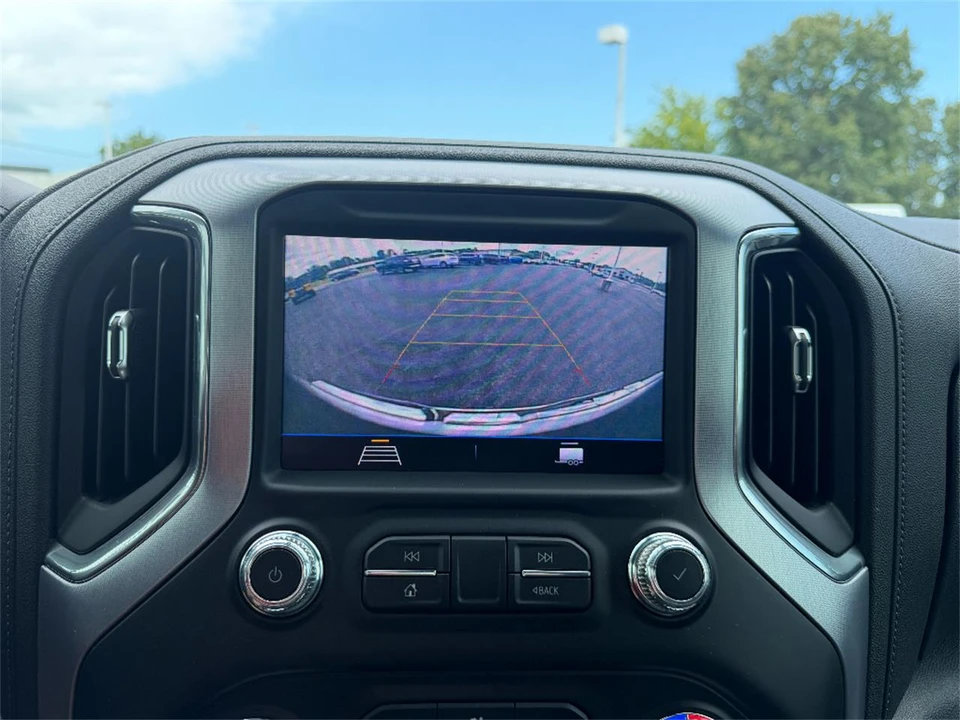 2021 GMC Sierra 5th Gen - Image 28 of 31